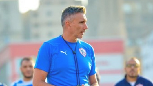 كارتيرون يطالب لاعبي الزمالك بعودة الانتصارات
