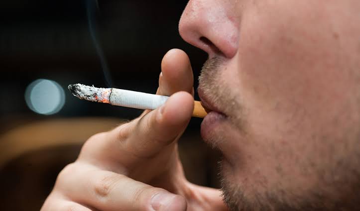 غرامة 20 ألف جنيه للمدخنين بمجلس الدولة او داخل منشآته