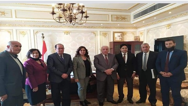 نواب دمياط يعرضون مشاكل المحافظة على رئيس الوزراء