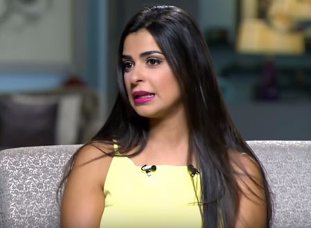 فيديو.. رانيا منصور تخطف الأنظار بفستان زفاف