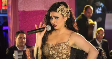 اللبنانية مروى تصور كليب جديد باللهجة الصعيدية