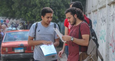 تداول أسئلة امتحان الفيزياء والتاريخ للثانى الثانوى على صفحات الفيس بوك