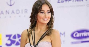 حلا شيحة تجسد شخصية رسامة فى فيلم 