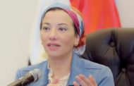 وزيرة البيئة تحذر المواطنين من إلقاء الموبايلات فى القمامة: مخلفات خطرة