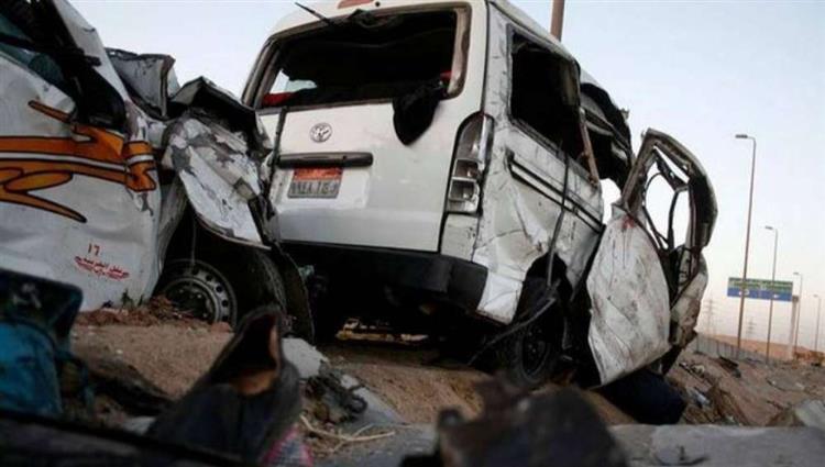 5وفيات و7 مصابين فى حادث سيارة نقل وميكروباص أمام جامعة القاهرة