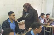 طلاب الثانى الثانوى يؤدون امتحان التطبيقات الرياضية وعلم النفس إلكترونيا
