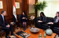 السفير الأمريكي: مصر حليف اقتصادي قوي.. وعمل المرأة بالحكومة تجربة فريدة