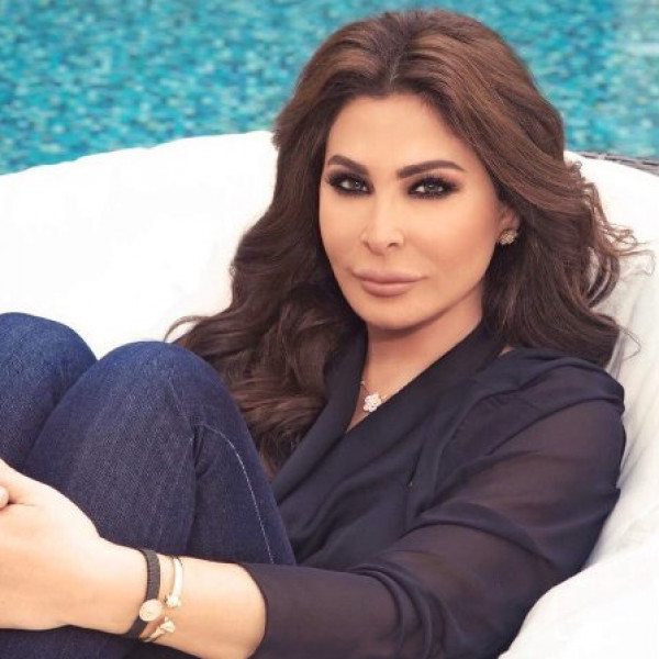 شاهد .. فيديو نادر لـ إليسا في عمر الـ 18 عاما