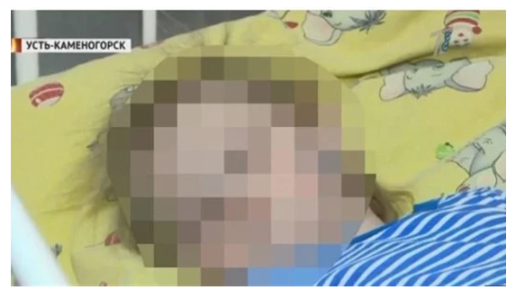 أب وأم يعذبان طفليهما أشد عذاب.. والسبب طلب الطعام