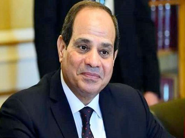 السيسي يوجه بإعلان حالة الحداد في البلاد لمدة 3 أيام لرحيل السلطان قابوس
