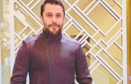 أحمد حسن يحتفل بذكرى حصوله على بطولة أمم أفريقيا