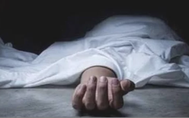 طالب إعدادي يقتل شقيقه بعدما شاهده في وضع مخل