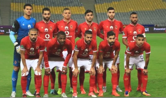 2500 مشجع في مباراة الأهلي بـ دوري أبطال إفريقيا
