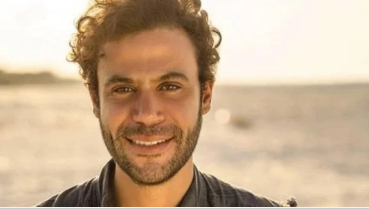 ده كان ناقص يعملولي مساج.. محمد إمام يسخر من نفسه