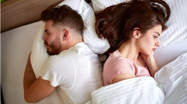 بعد وفاة طفلة أسيوط .. أضرار ختان الإناث بعد الزواج