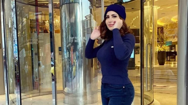 بـ آيس كاب.. نسرين طافش تخطف الأنظار بإطلالة كاجوال.. صور