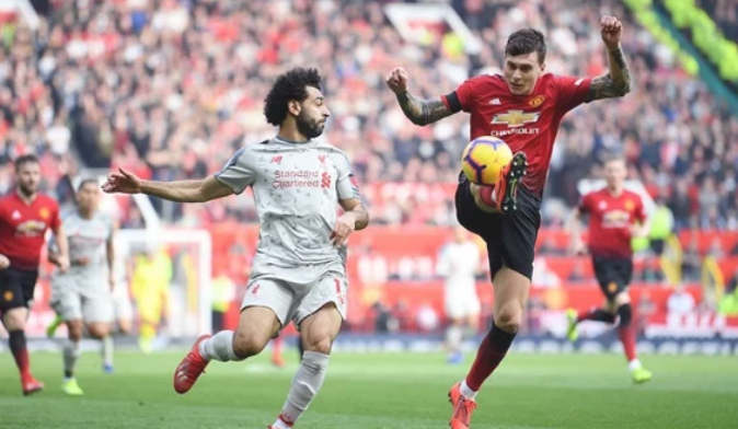 موعد مباراة ليفربول ومانشستر يونايتد في الدوري الإنجليزي والقنوات الناقلة