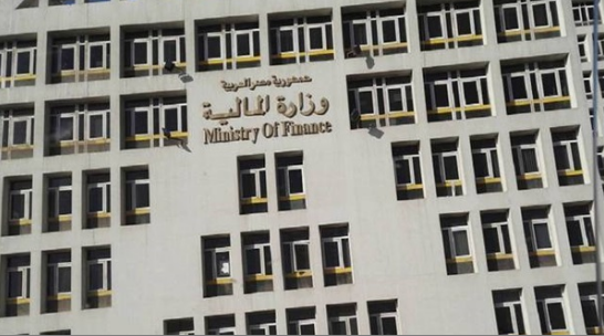 حوافز ومزايا ومسابقات.. وزير المالية يشعل المنافسة بين العاملين بالضرائب
