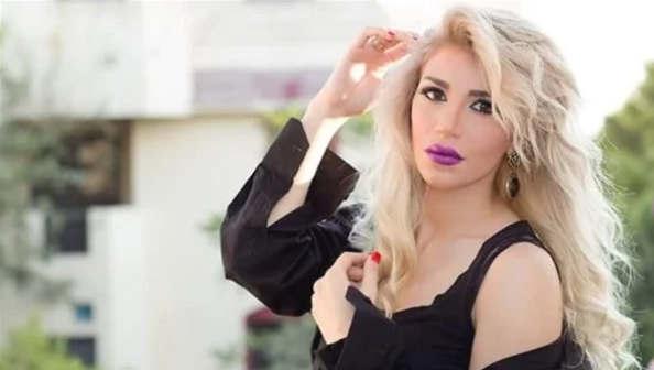 بنطلون جرئ.. شاهد سارة نخلة بـ إطلالة مثيرة