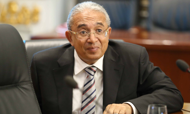 ياسر عمر:تشكيل لجنة لمتابعة ملف المصانع المتعثرة ستساعد فى حل مشاكلهم المالية