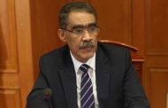 البرلمان يطالب 