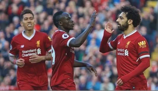 محمد صلاح لم يتجاهل ماني واشترى له هدية