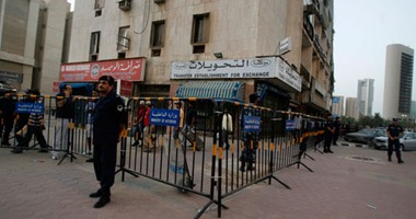 الكويت تسلم إيران والعراق 143 سجينا من رعاياهما