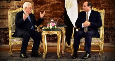 السيسي يستقبل الرئيس الفلسطيني بقصر الاتحادية