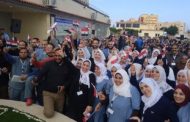 فرحة عارمة المصريين العائدين من الصين عقب فض الحجر الصحى بمطروح