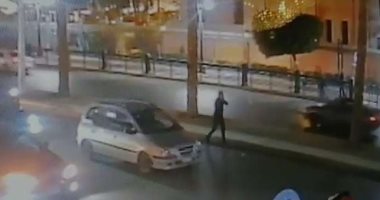 سيارة تدهس فتاة أمام خطيبها قبل أيام من زفافهما