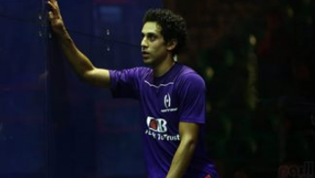 طارق مؤمن بطل العالم للاسكواش يحتفل بعيد ميلاده الـ32
