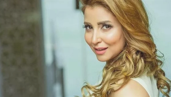علياء عساف تهاجم محمد رمضان: كفاية منظرة