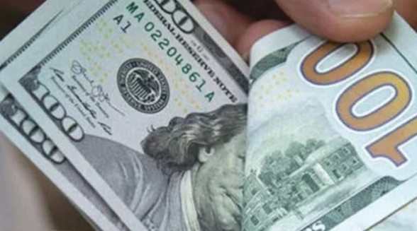 تراجع جماعي بأغلب البنوك.. أسعار الدولار في مصر اليوم بختام التعاملات