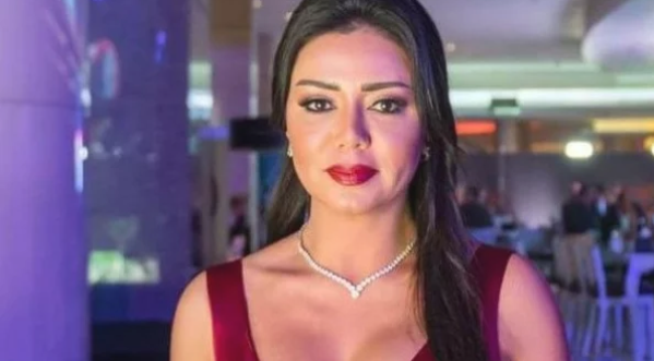 بحب على نفسي.. رانيا يوسف تتحدث عن زوجها مجددا