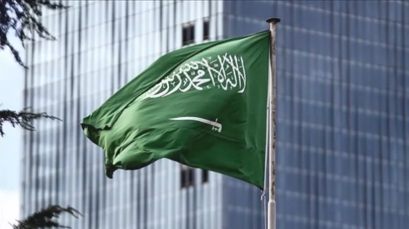 بعد تصريحات ظريف.. السعودية تكشف حقيقة الرسائل السرية مع إيران