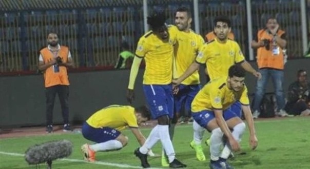 الشامي يقود هجوم الإسماعيلي في مواجهة الرجاء بالبطولة العربية