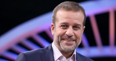 شريف منير: منى فاروق ممثلة شاطرة وأكون سعيد لو اشتغلت معها