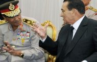 شاهد.. المشير طنطاوي يعني حسني مبارك