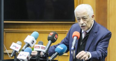 وزير التعليم ينشر فيديو يوضح الدخول على بنك المعرفة ويستعرض المصادر المعرفية