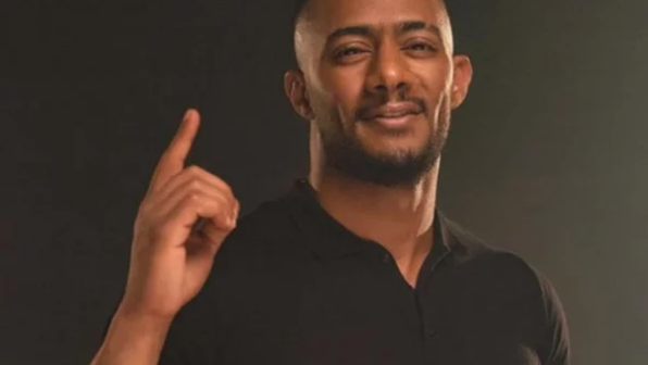 محمد رمضان يسبب أزمة في أحد شوارع القاهرة .. لهذا السبب