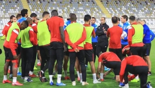 تفاصيل اليوم الأول للأهلي بالإمارات استعدادا لقمة الزمالك في السوبر المحلي