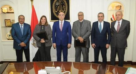 الإسكان: بروتوكول تعاون لإتاحة وحدات لمتوسطى الدخل بنظام التمويل العقارى