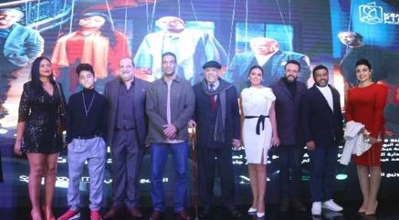 رانيا يوسف تتلاعب بـ عرائس الماريونت فى العرض الخاص لصندوق الدنيا