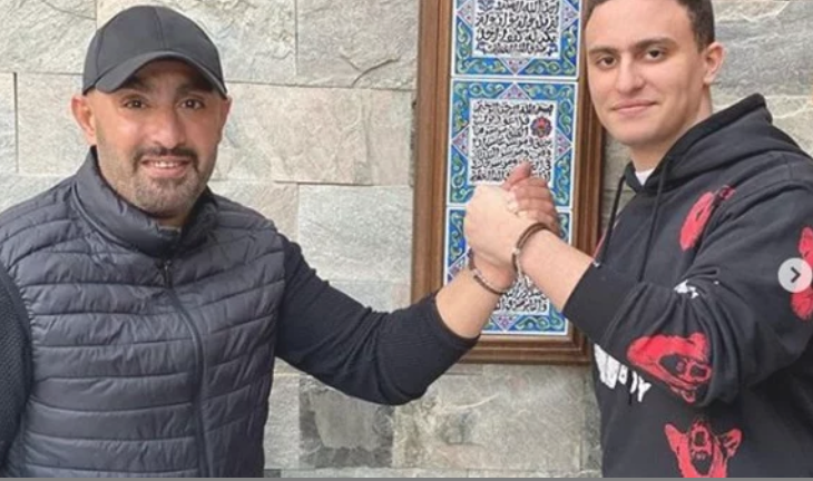 شاهد.. ابن أحمد السقا يحتفل بعيد ميلاد والده