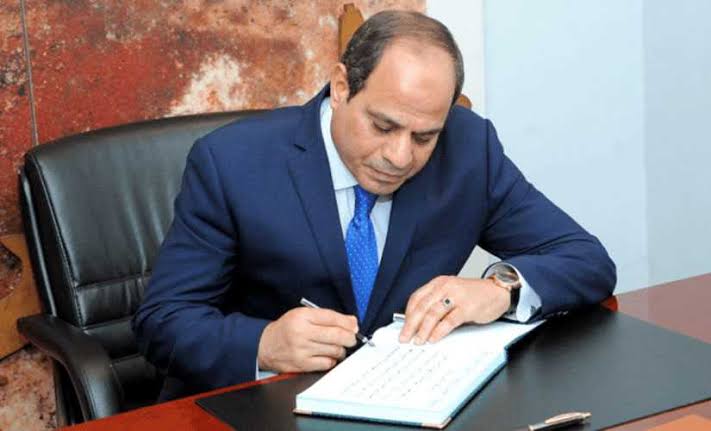 البنك الأهلي يعلن قراره بشأن تأجيل سداد أقساط القروض والبطاقات الائتمانية