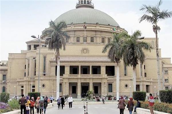 رئيس جامعة القاهرة: إنشاء مجمع للمعامل البحثية بمعايير دولية