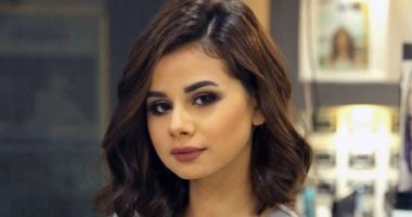 منة عرفة تطمئن جمهورها على صحتها بعد خضوعها لعملية جراحية