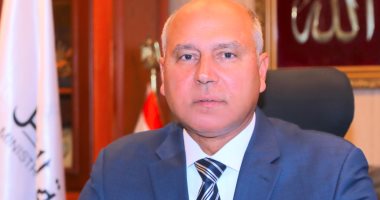 وزير النقل يتفقد حادث قطاري روض الفرج