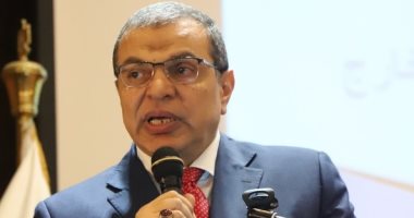 القوى العاملة تخصص تليفون لاستفسارات العمالة غير المنتظمة علي واتساب