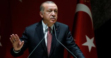 كاتب تركى يكشف كيف يتلاعب أردوغان ونظامه فى أرقام ضحايا كورونا بتركيا